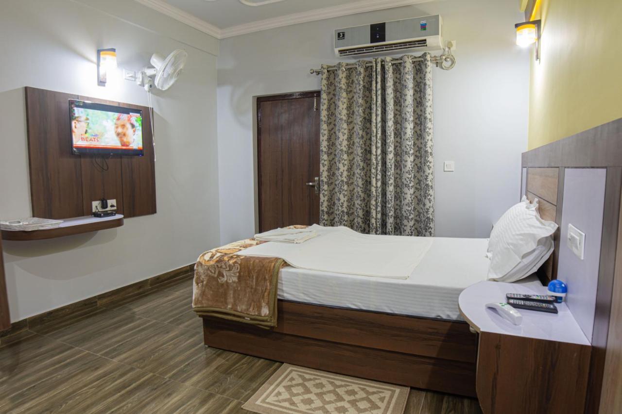 Galaxy Guest House Siddharthanagar Экстерьер фото